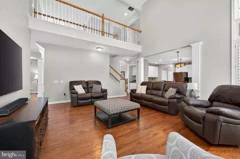Entry Way - 4 Randolph Ct, Mickleton, NJ 08056 photo 3 of 6