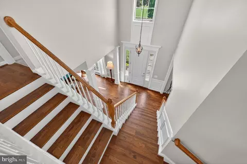 Entry Way - 4 Randolph Ct, Mickleton, NJ 08056 photo 5 of 6