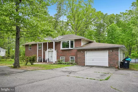 150 Nelson Dr, Williamstown, NJ 08094