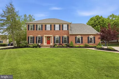 6 Blake Ct, Sewell, NJ 08080