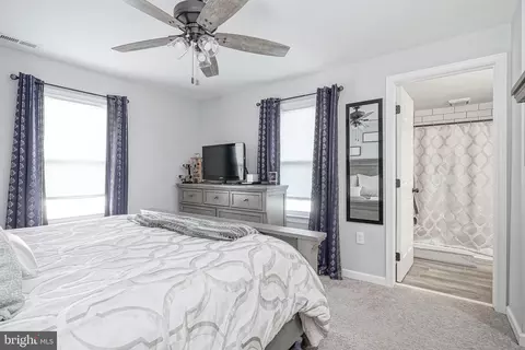 Bedroom - 42 Evergreen Ave, Pitman, NJ 08071 photo 5 of 6