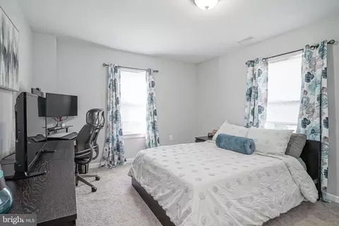Bedroom - 42 Evergreen Ave, Pitman, NJ 08071 photo 3 of 6