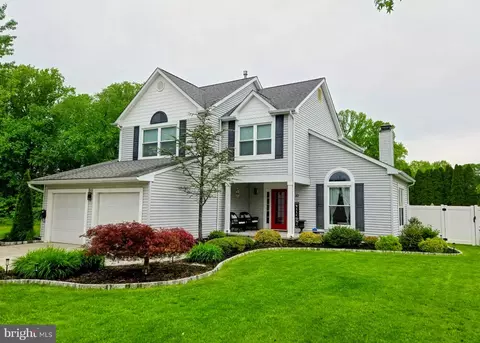 10 Christopher Ln, Glassboro, NJ 08028