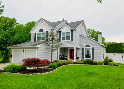 10 Christopher Ln, Glassboro, NJ 08028