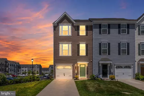 201 Dalton Dr, Woolwich Township, NJ 08085