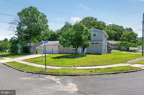 202 Rule Ct, Glassboro, NJ 08028