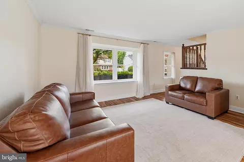 Living - 9 Turner Ct, Sewell, NJ 08080 photo 1 of 2