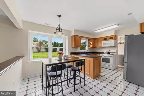 Kitchen - 9 Turner Ct, Sewell, NJ 08080 photo 3 of 3