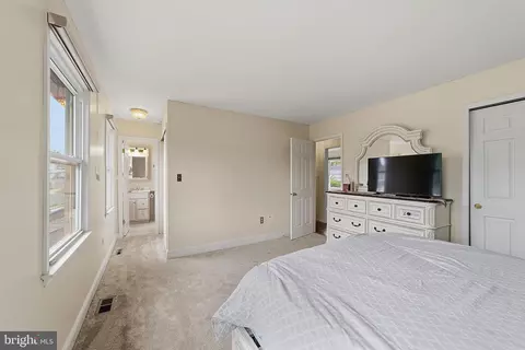 Bedroom - 9 Turner Ct, Sewell, NJ 08080 photo 1 of 7