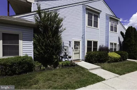 407 Atlanta Ct, Sewell, NJ 08080