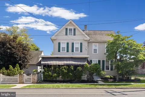 204 Wenonah Ave, Mantua, NJ 08051