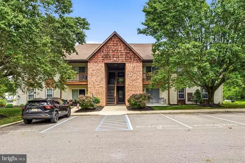 134 Alpha Ct, Blackwood, NJ 08012