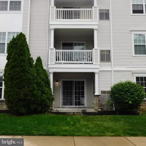 51 Highbridge Ln, West Deptford, NJ 08086