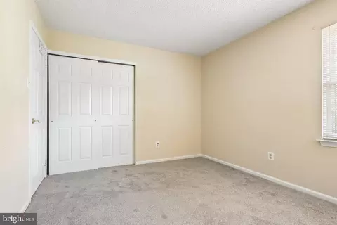 Bedroom - 7 Fairmount Dr, Sicklerville, NJ 08081 photo 2 of 3