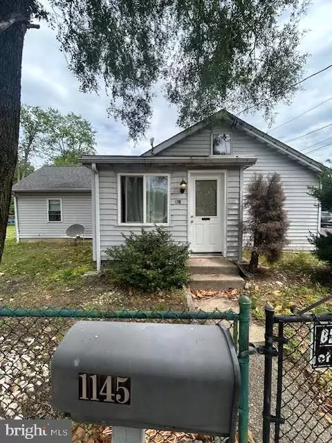 1145 Hessian, West Deptford, NJ 08093