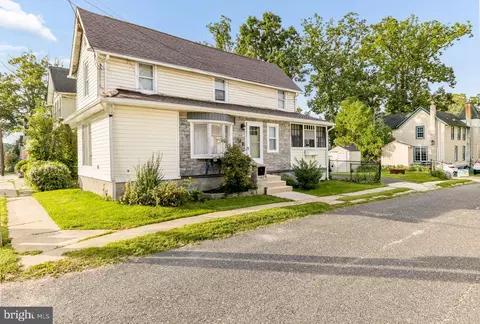 Exterior - 402 Wesley Ave, Pitman, NJ 08071 photo 2 of 2