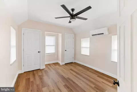 Entry Way - 402 Wesley Ave, Pitman, NJ 08071 photo 6 of 6