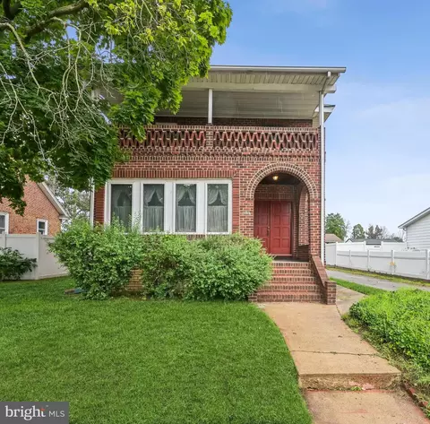 119 E Broad St, Gibbstown, NJ 08027