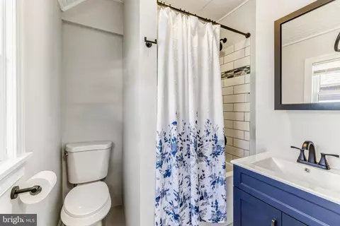 Bath - 409 Wesley Ave, Pitman, NJ 08071 photo 1 of 1