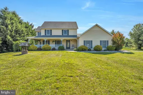 420 Woodstown Rd, Woolwich Township, NJ 08085