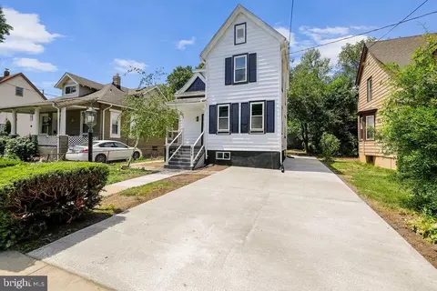 224 W Olive St, Westville, NJ 08093