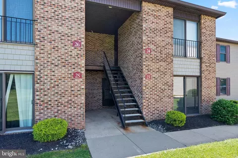 23 Uxbridge Pl, Sewell, NJ 08080
