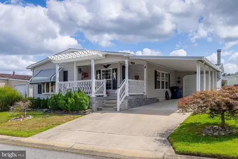 580 Edgemont Dr, Williamstown, NJ 08094