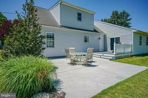 Exterior - 156 E Wolfert Station Rd, Mickleton, NJ 08056 photo 9 of 13