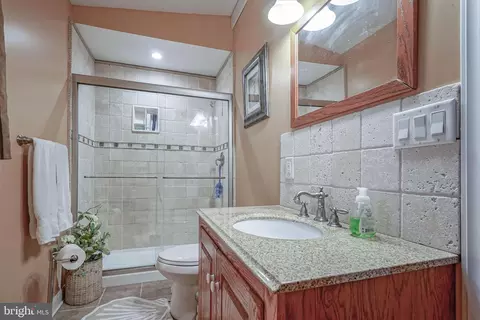 Bath - 156 E Wolfert Station Rd, Mickleton, NJ 08056 photo 2 of 3