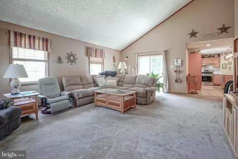 Entry Way - 156 E Wolfert Station Rd, Mickleton, NJ 08056 photo 4 of 4