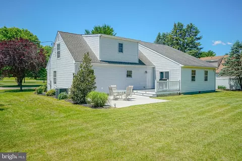 Exterior - 156 E Wolfert Station Rd, Mickleton, NJ 08056 photo 8 of 13