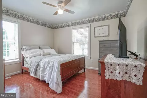 Bedroom - 156 E Wolfert Station Rd, Mickleton, NJ 08056 photo 1 of 3