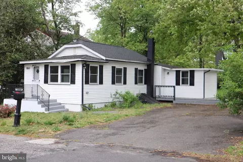 1860 Rosemore Ave, Deptford, NJ 08096