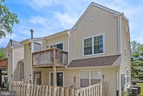 1095 Tristram Cir, Mantua, NJ 08051