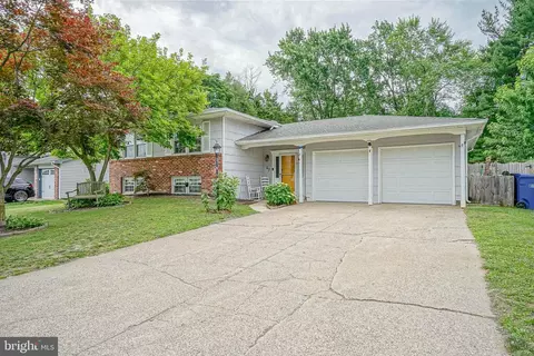 47 Bryant Rd, Blackwood, NJ 08012