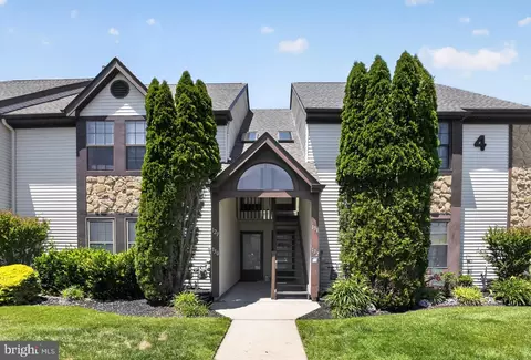 131 Haven Ct, Sewell, NJ 08080