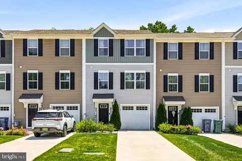 22 Comfort Rd, Williamstown, NJ 08094