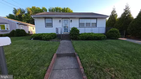 141 Gantt Ave, Woodbury Heights, NJ 08097
