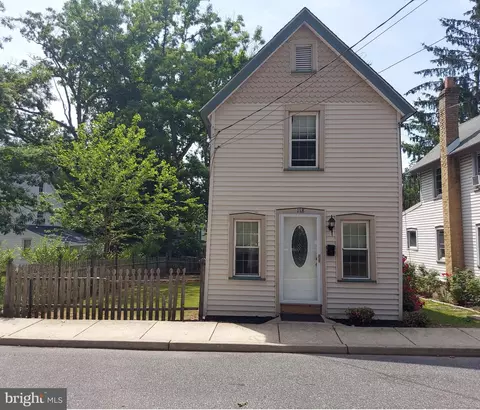 118 Southeast Ave, Pitman, NJ 08071