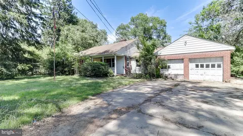 444 E Barber Ave, Woodbury, NJ 08096