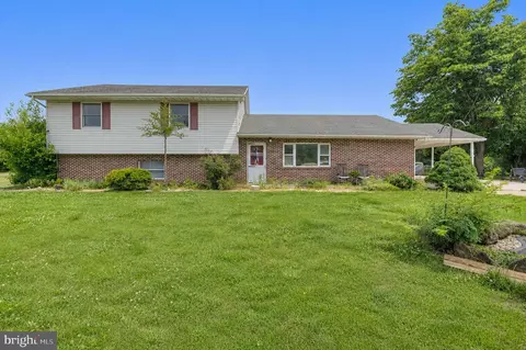 654 Lebanon Ave, Williamstown, NJ 08094