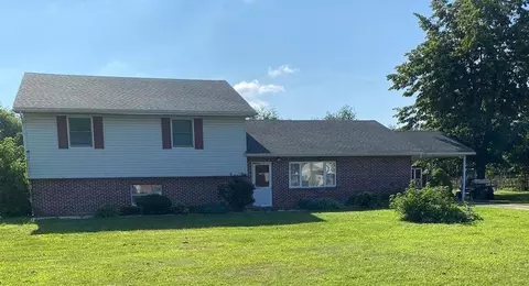 654 Lebanon Ave, Williamstown, NJ 08094