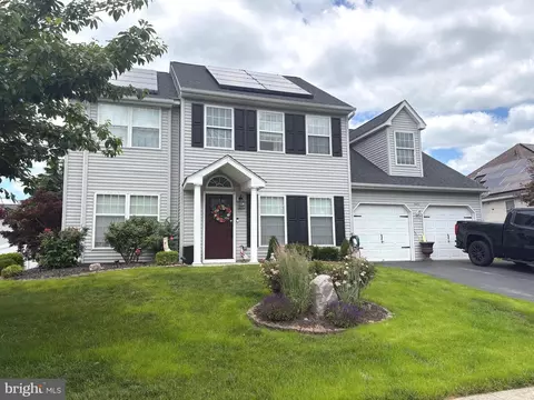 143 Sunset Dr, Mount Royal, NJ 08061