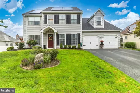 143 Sunset Dr, Mount Royal, NJ 08061