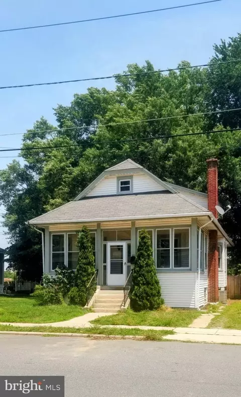 311 Hazel Ave, Westville, NJ 08093