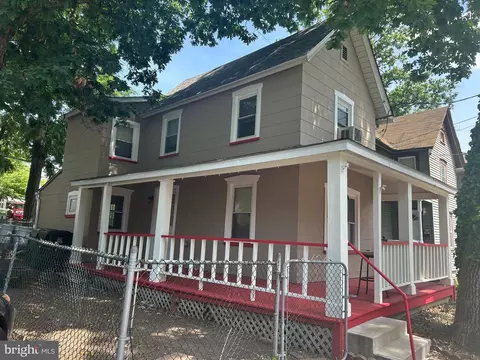 203 East Ave, Pitman, NJ 08071