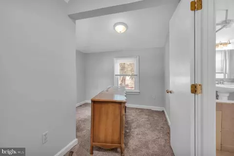 Entry Way - 203 East Ave, Pitman, NJ 08071 photo 5 of 5