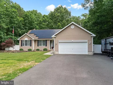 110 Lewis Ct, Franklinville, NJ 08322