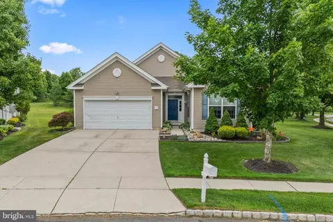 1 Brockton Ct, Woolwich Township, NJ 08085