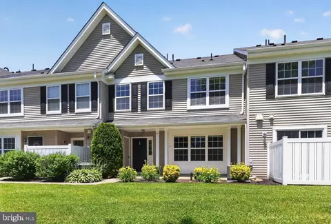 2103 Lexington, Woolwich Township, NJ 08085